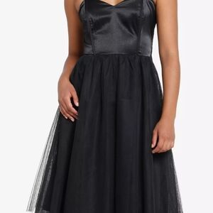 Hot Topic Cosmic Aura Black Corset Tulle Midi Dress Size 3x